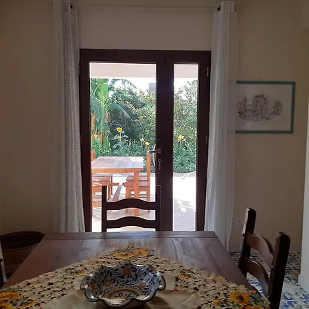 Holiday home Il Roseto Di Betty E Salvo