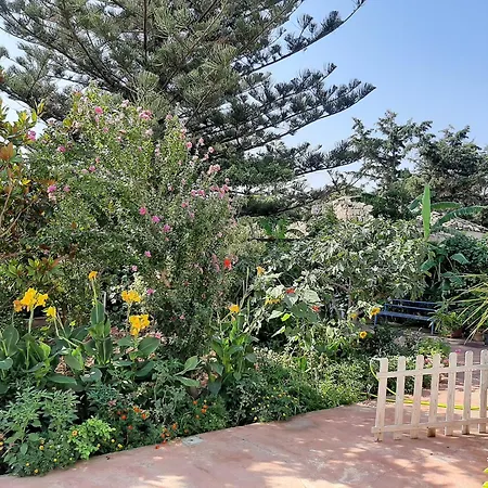 Il Roseto Di Betty E Salvo Holiday home *
